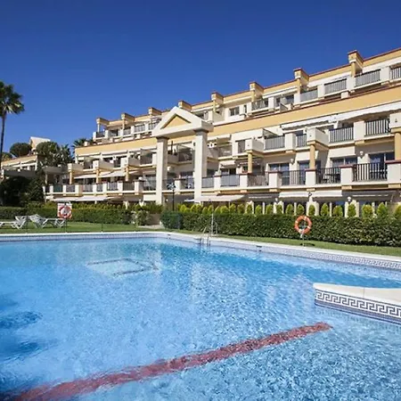 Suitur Elviria View Apartment Marbella